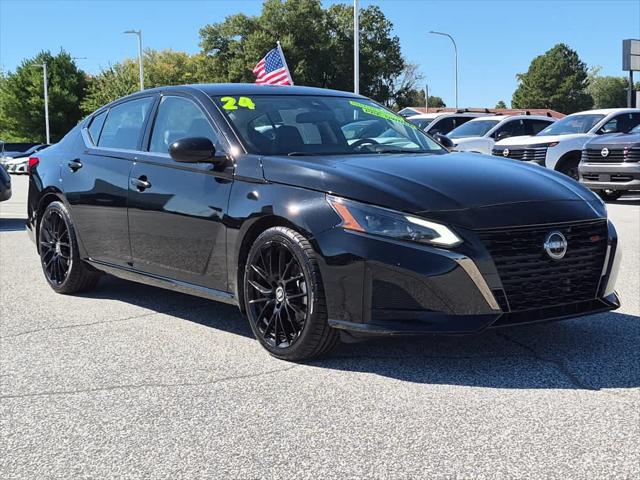 2024 Nissan Altima SR FWD