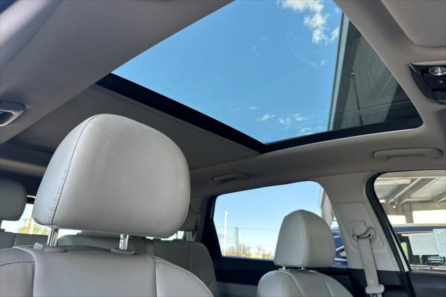 2023 Kia Sorento X-Line S