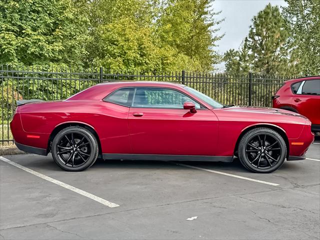 2018 Dodge Challenger SXT