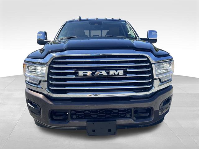 2024 Ram 3500 Limited Longhorn Crew Cab 4x4 8 Box