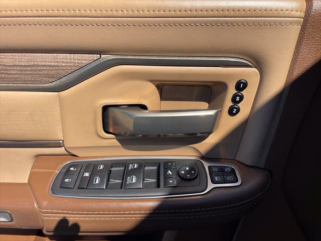 2024 Ram 3500 Limited Longhorn Crew Cab 4x4 8 Box
