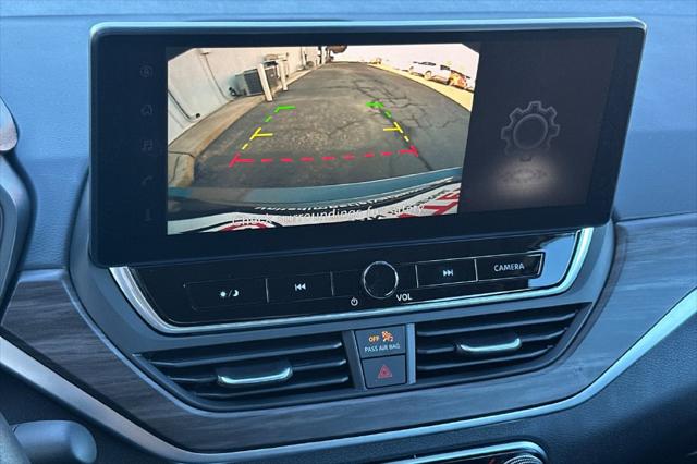 2026 Nissan Altima SV FWD