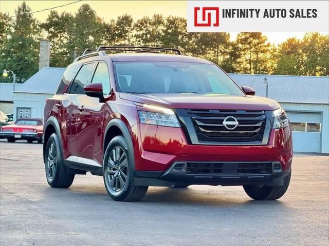2022 Nissan Pathfinder SV 4WD for sale in Ham Lake, MN