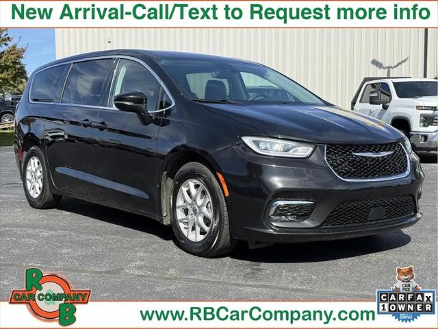 2024 Chrysler Pacifica Touring L for sale in Fort Wayne, IN