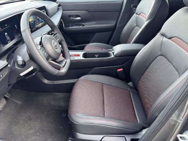 New 2027 Nissan Kicks SR For Sale in Bellingham, WA