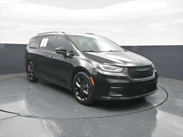 2025 Chrysler Pacifica Limited for sale in Kansas City, MO