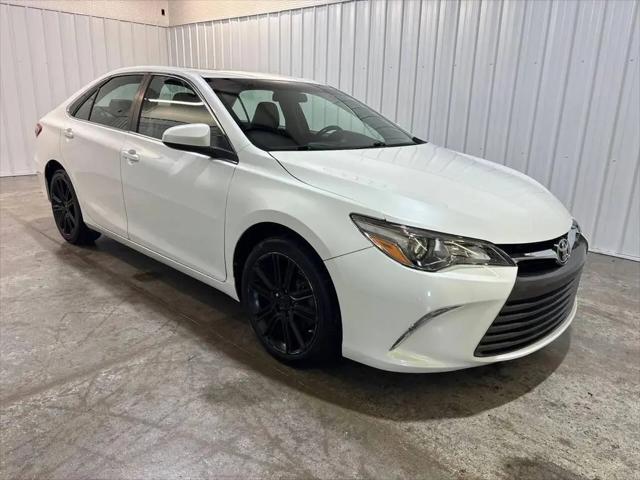 2016 Toyota Camry SE for sale in Adel, IA