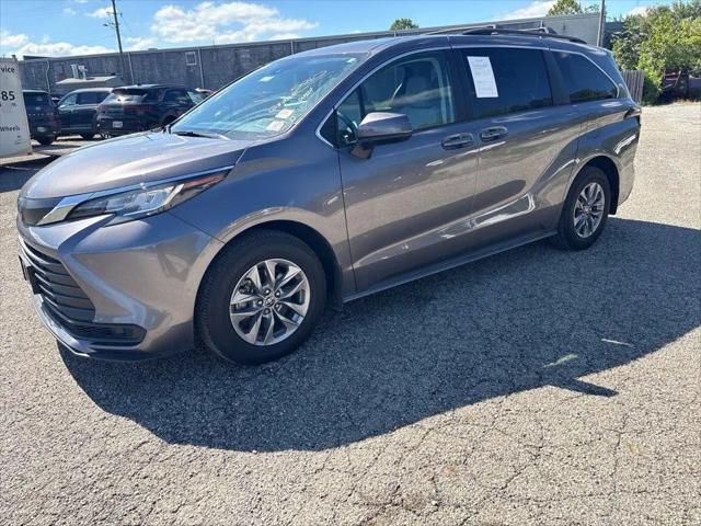 2022 Toyota Sienna for sale near Columbus, OH
