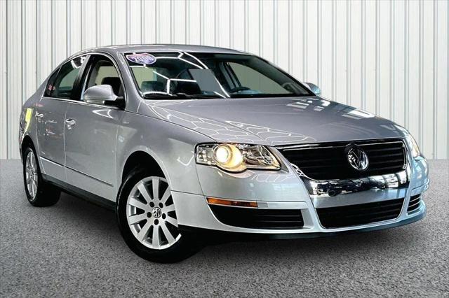 2008 Volkswagen Passat Turbo for sale in Flint, MI