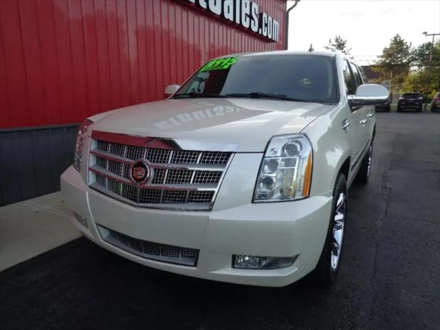 2013 Cadillac Escalade ESV Platinum Edition for sale in Fairborn, OH
