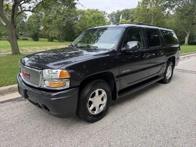 2004 GMC Yukon XL Denali for sale in West Allis, WI