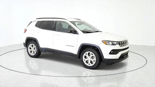 2024 Jeep Compass Latitude 4x4 for sale in Florence, KY