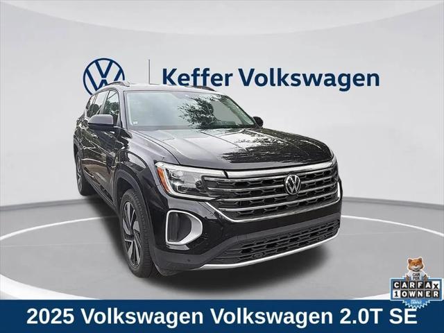 2025 Volkswagen Atlas 2.0T SE w/Technology for sale in Huntersville, NC