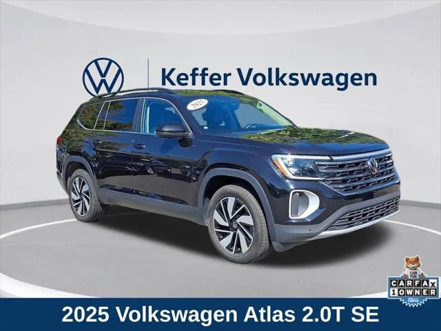 2025 Volkswagen Atlas 2.0T SE w/Technology for sale in Huntersville, NC