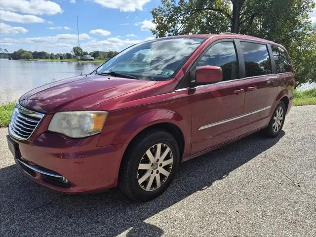 2014 Chrysler Town & Country Touring for sale near Marietta, OH