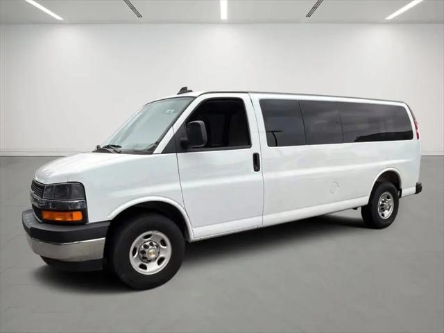 2025 Chevrolet Express Passenger RWD 3500 Extended Wheelbase LT for sale in Plymouth, MA