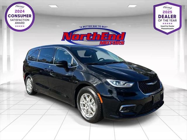 2024 Chrysler Pacifica Touring L for sale in Canton, MA