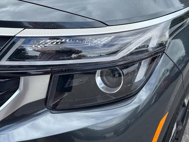 2024 Kia Seltos EX