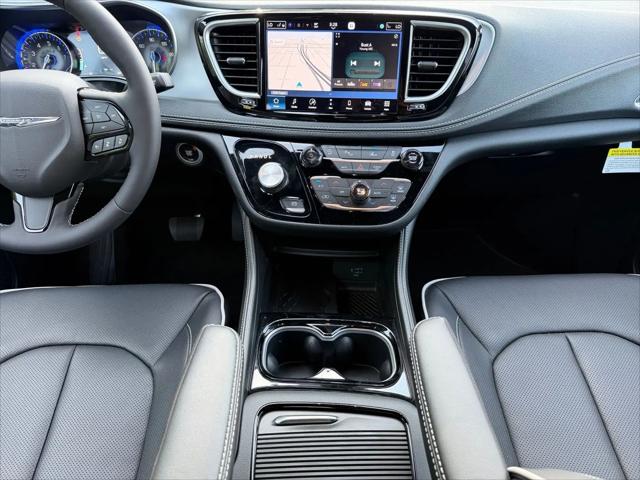 2026 Chrysler Pacifica Limited AWD
