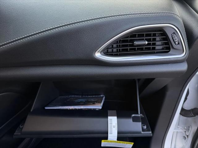 2026 Chrysler Pacifica Limited AWD