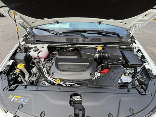 2026 Chrysler Pacifica Limited AWD