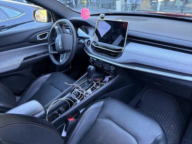2023 Jeep Compass Latitude Lux FWD