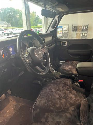 2022 Jeep Gladiator Sport