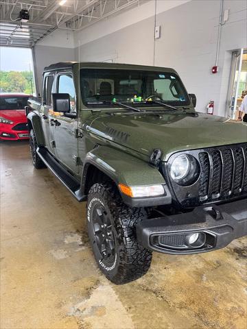 2022 Jeep Gladiator Sport