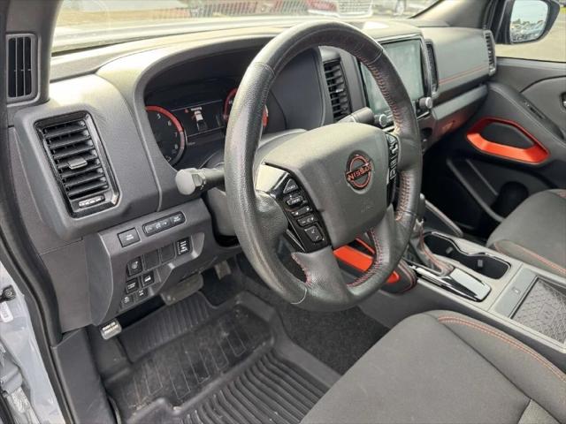 2022 Nissan Frontier Crew Cab PRO-4X 4x4 2022 Nissan Frontier Crew Cab PRO-4X 4x4