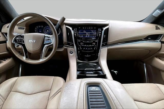 2019 Cadillac Escalade Platinum