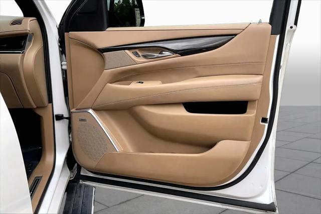 2019 Cadillac Escalade Platinum