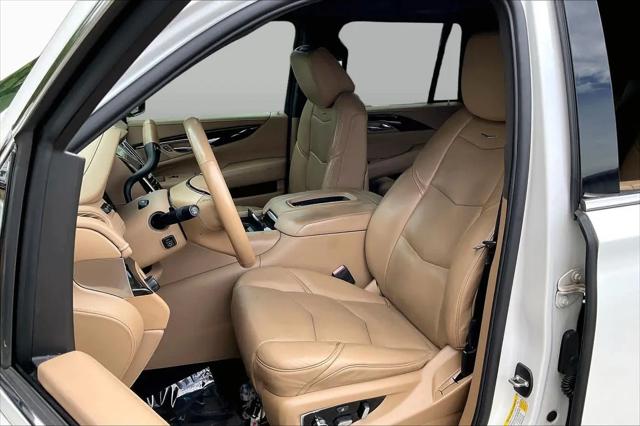 2019 Cadillac Escalade Platinum