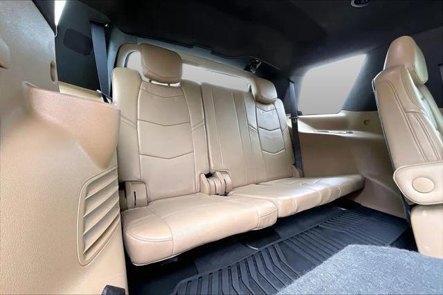 2019 Cadillac Escalade Platinum