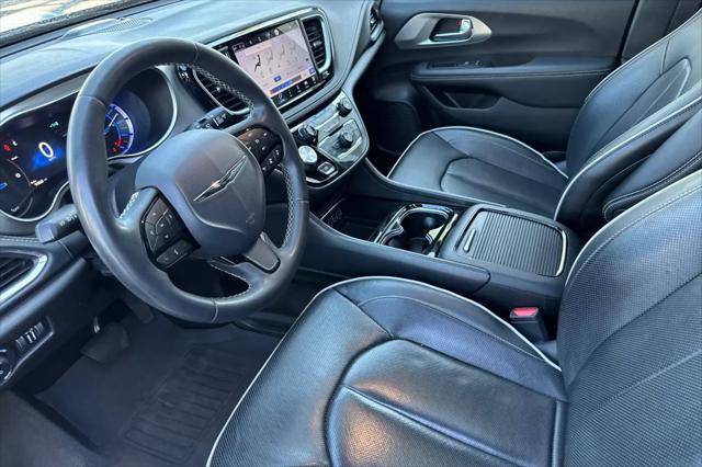 2023 Chrysler Pacifica Hybrid Limited