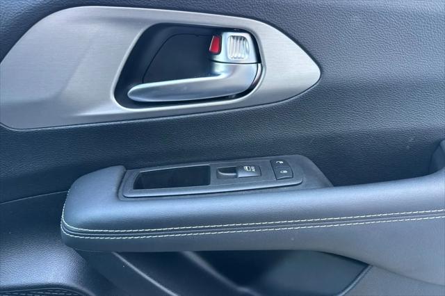 2023 Chrysler Pacifica Hybrid Limited