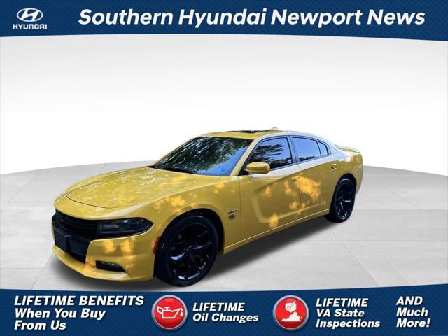 2017 Dodge Charger R/T RWD 2017 Dodge Charger R/T RWD