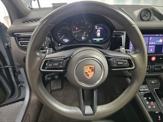 2024 Porsche Macan Unknown