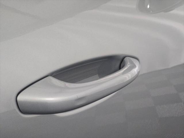 2024 Porsche Macan Unknown