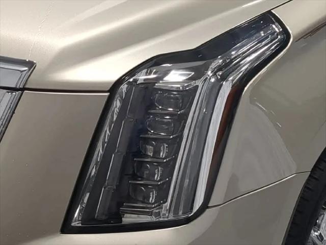 2017 Cadillac Escalade Platinum