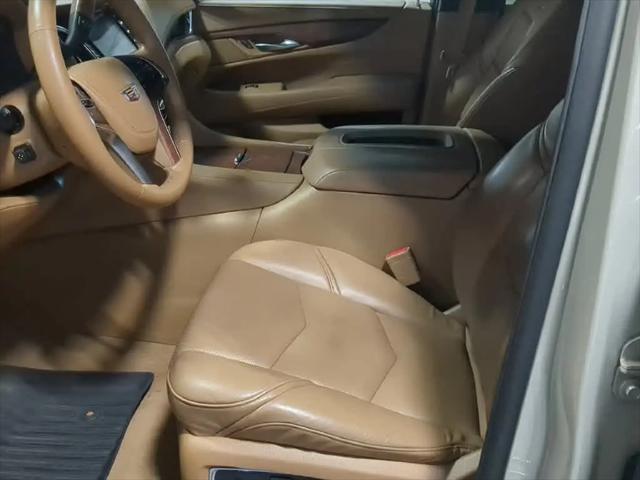2017 Cadillac Escalade Platinum