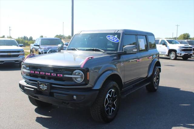 2024 Ford Bronco Outer Banks