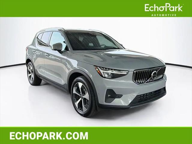 2025 Volvo XC40 B5 Plus Bright Theme for sale in Centennial, CO