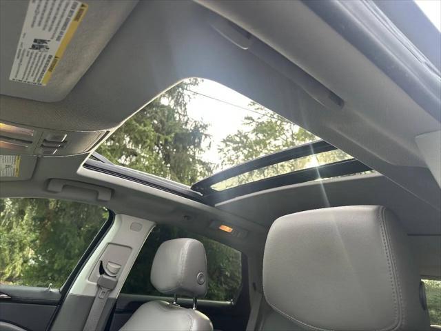 2012 Cadillac SRX Luxury Collection