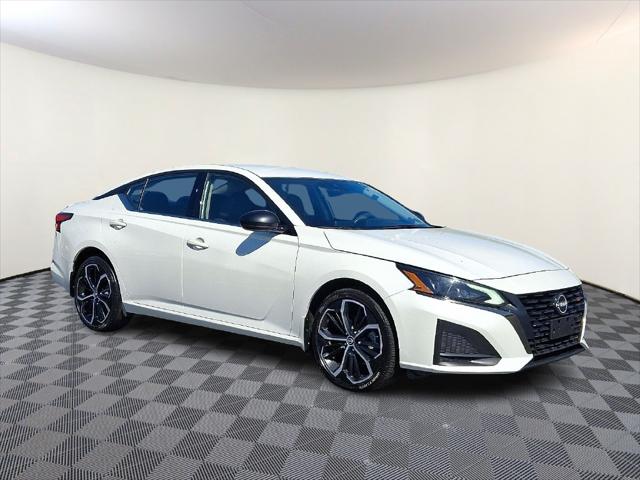 2023 Nissan Altima SR Intelligent AWD 2023 Nissan Altima SR Intelligent AWD