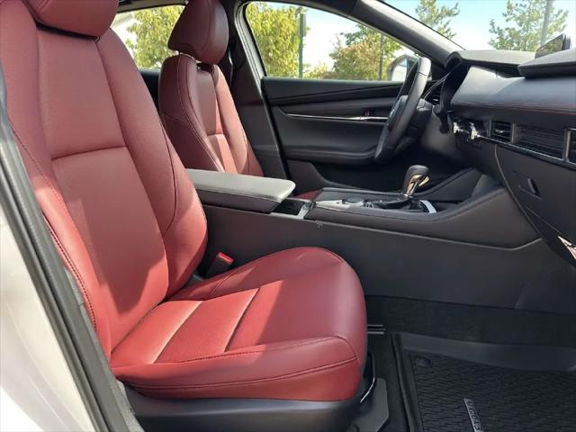 2026 Mazda Mazda3 2.5 S Carbon Edition