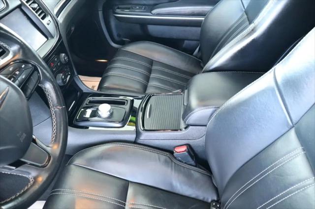 2021 Chrysler 300 300S