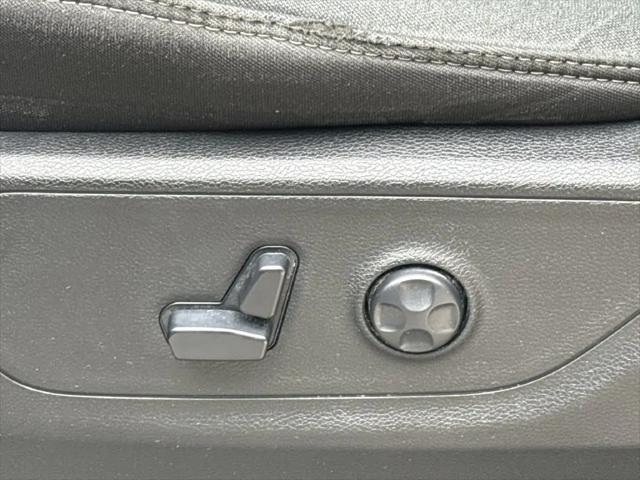 2020 Ram 1500 Big Horn Crew Cab 4x4 57 Box