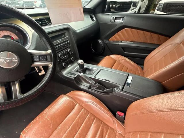 2012 Ford Mustang V6 Premium