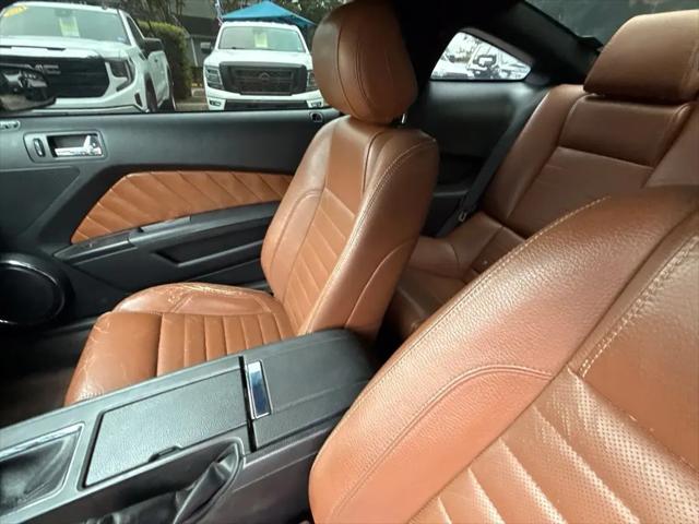 2012 Ford Mustang V6 Premium