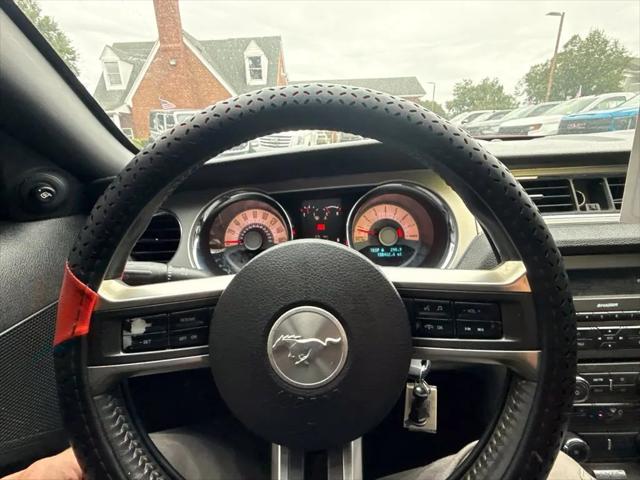 2012 Ford Mustang V6 Premium